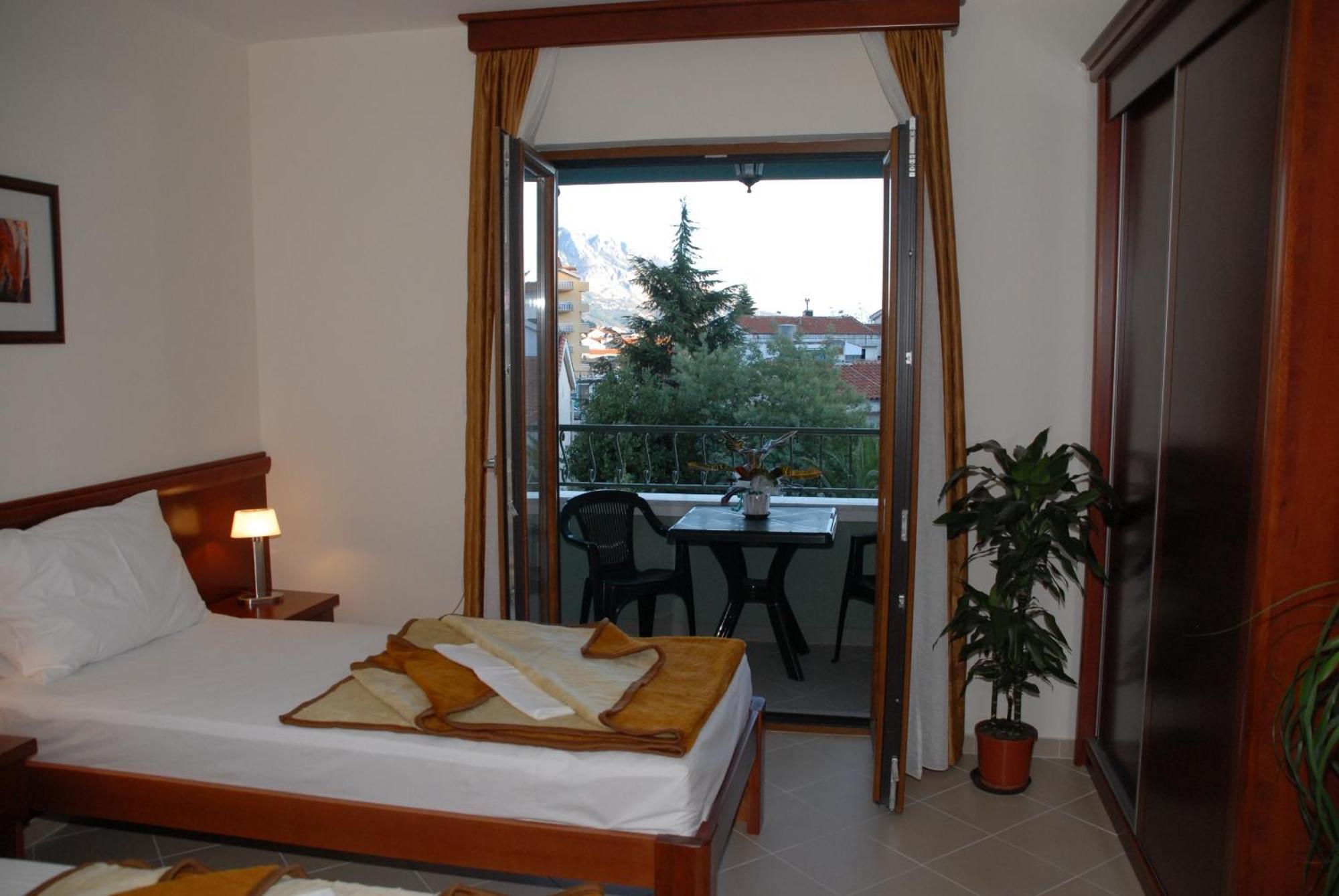 Apartments Krapina Budva Exterior photo