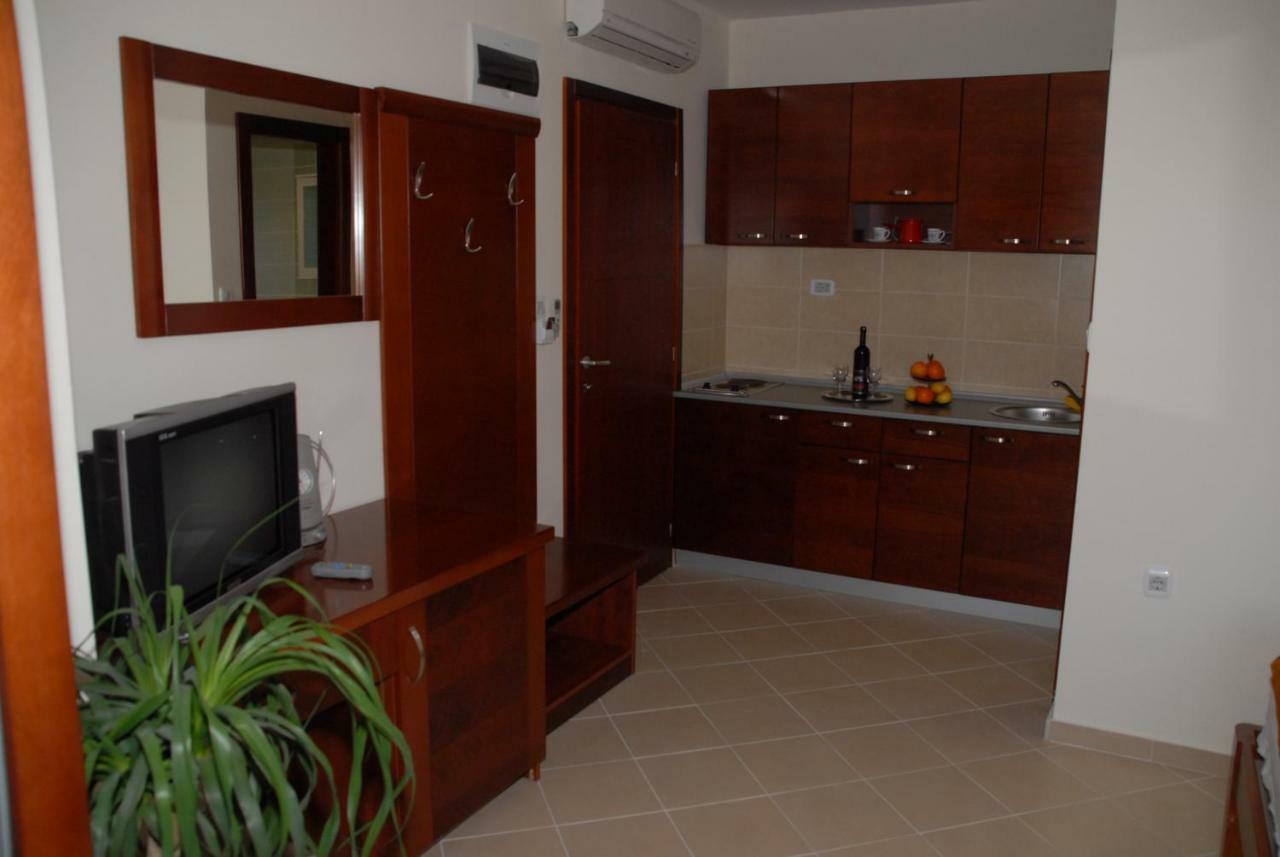 Apartments Krapina Budva Exterior photo